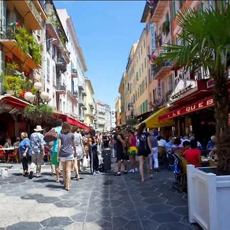Studio A Louer Au Coeur Du Carre Dor A Nice, Rue Dalpozzo A 150 Metres Des Plages Extérieur photo