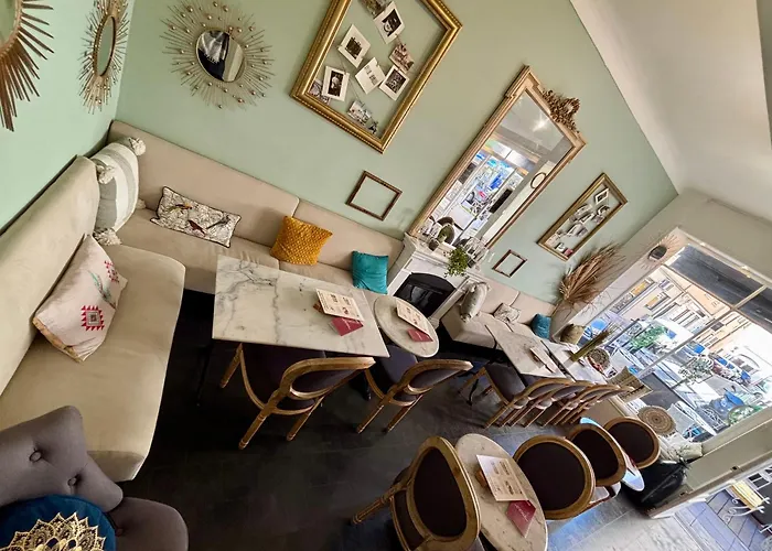 Studio A Louer Au Coeur Du Carre D Or A Nice, Rue Dalpozzo A 150 Metres Des Plages